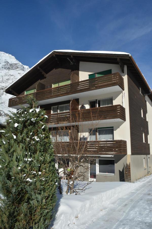 Haus Valaisia - Randa Bei Zermattアパートメント エクステリア 写真
